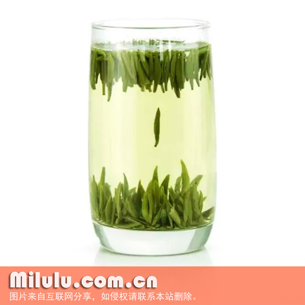 “兰馨雀舌”冲泡效果图