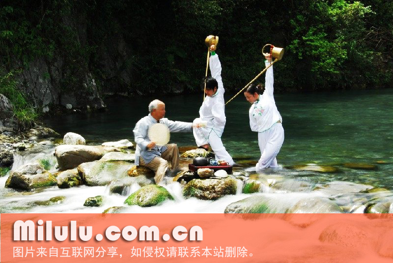 龙行十八式-威龙出水