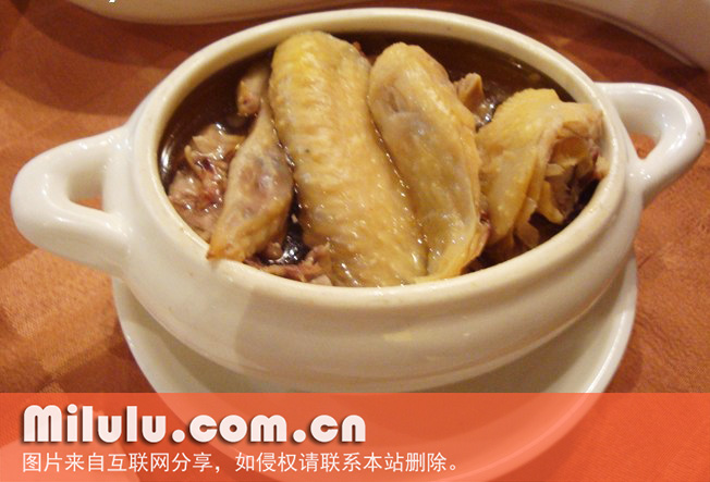 月子鸡—茶油米酒鸡