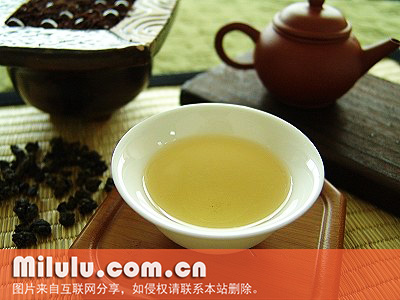 台湾梅山乌龙茶